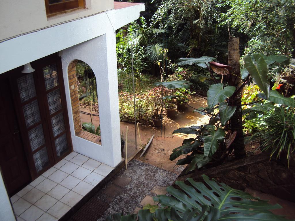 Araliya Home Stay Kandy Esterno foto